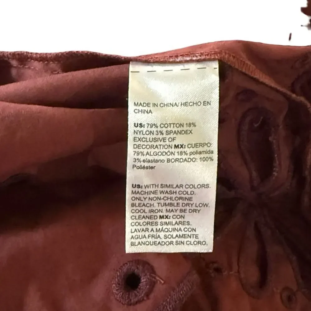 Chicos good used